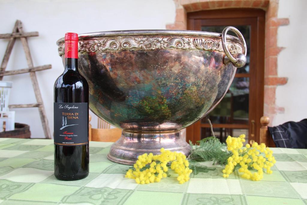 Agriturismo La Segolina Colle Val D'Elsa Bagian luar foto